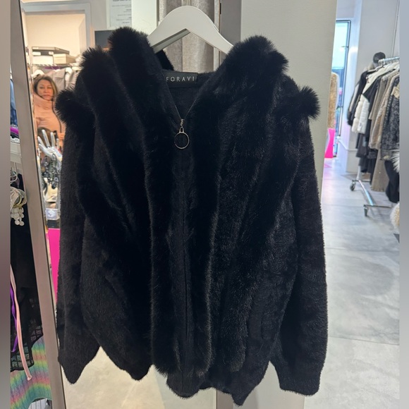 FORAVI - FAUX FUR JACKET W/ HOOD - Picture 2 of 6